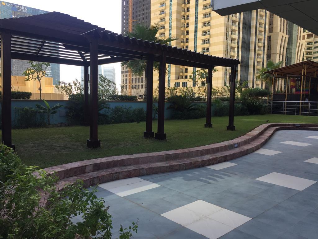 Espace Holiday Homes - Ocean Heights 14 Dubai Eksteriør billede